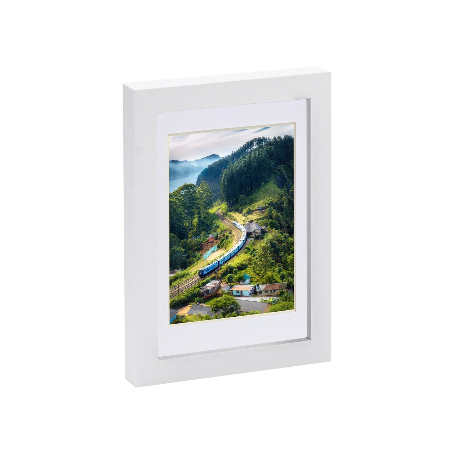 White 5" x 7" Photo Frame with 4" x 6" Mount