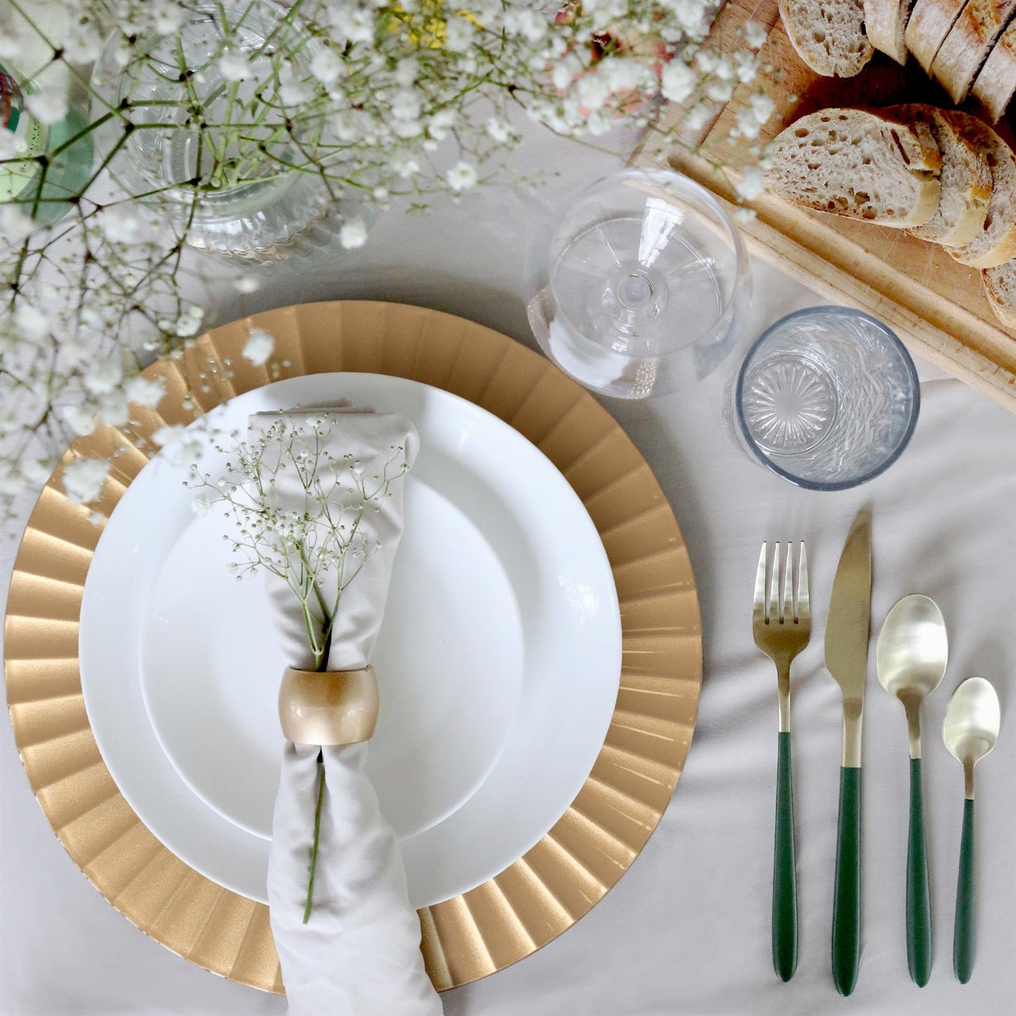 Round Fluted Charger Plates - 33cm - Pack of 6