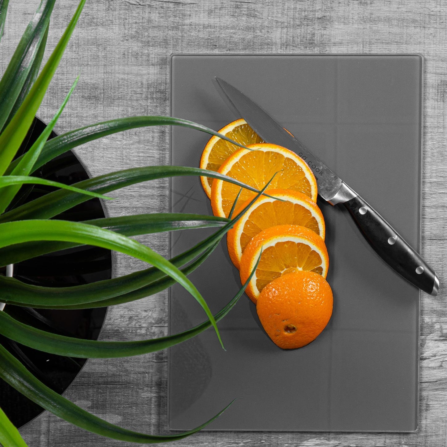 30cm x 20cm Glass Chopping Board