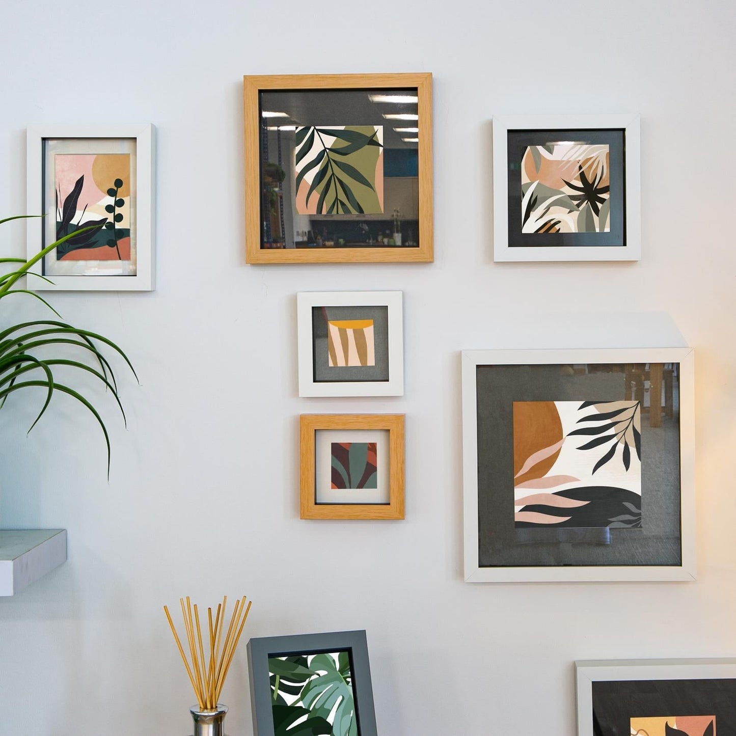 6" x 6" Black 3D Box Photo Frame - with 4" x 4" Mount