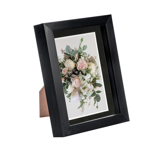 5" x 7" Black 3D Box Photo Frame - with 4" x 6" Mount
