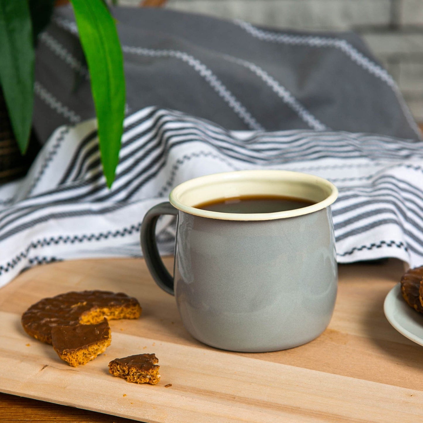 375ml Pastel Enamel Belly Mugs - Pack of Six