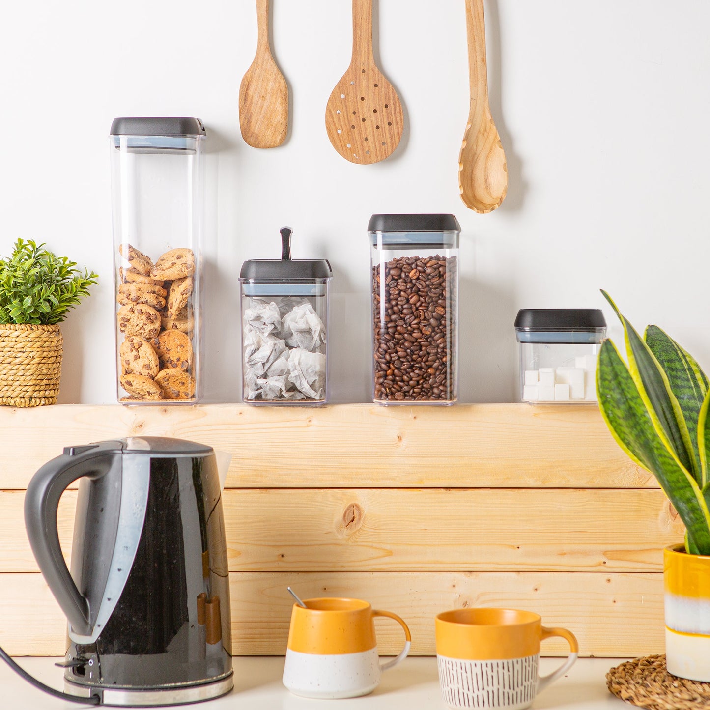 1.2L Airtight Flip Lock Plastic Food Storage Container