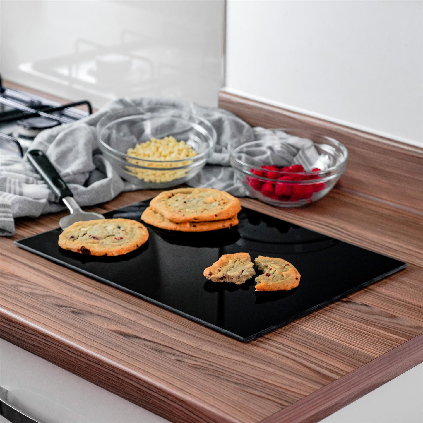 40cm x 30cm Glass Chopping Board