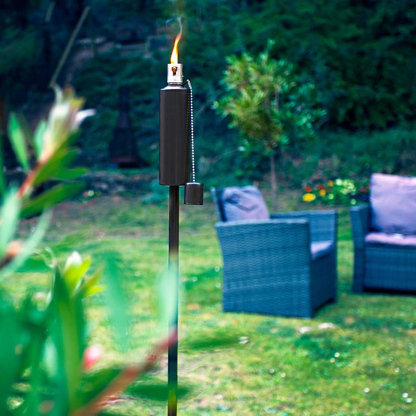 1.46m Metal Round Garden Fire Torches - Pack of 2