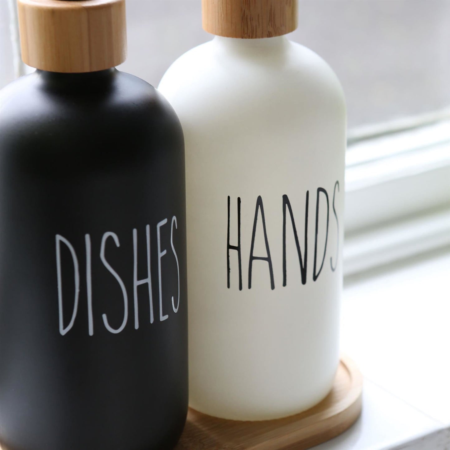 2pc 500ml Black & White Glass Hand & Dish Soap Dispenser Set with Bamboo Tray